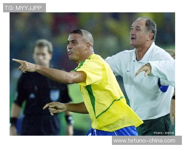 巴西足球传奇罗纳尔多的辉煌生涯与不朽影响解析 巴西足球传奇罗纳尔多的辉煌生涯与不朽影响解析